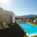 Casa Da - Pool & Hot Tub With Mountain View In Geres Villa *
